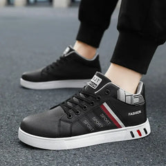 Men's Shoe 2024 New Breathable Casual Shoes for Men Spring Autumn Fashion Non-Slip Male Sneakers White Platform Skateboard Shoes